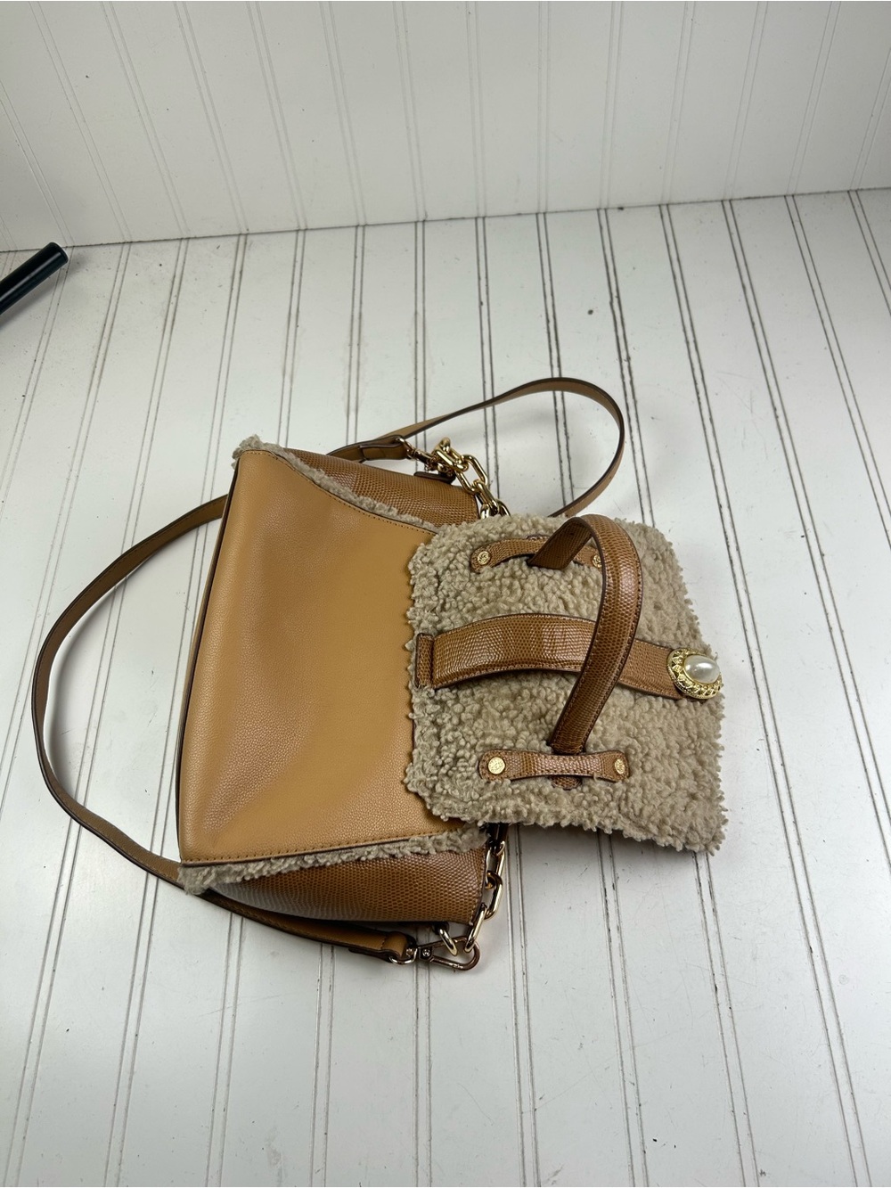 Anne Klein Vintage Y2K Mixed Media Sherpa Crossbody Satchel Brown Pearl Accent - Picture 5 of 15